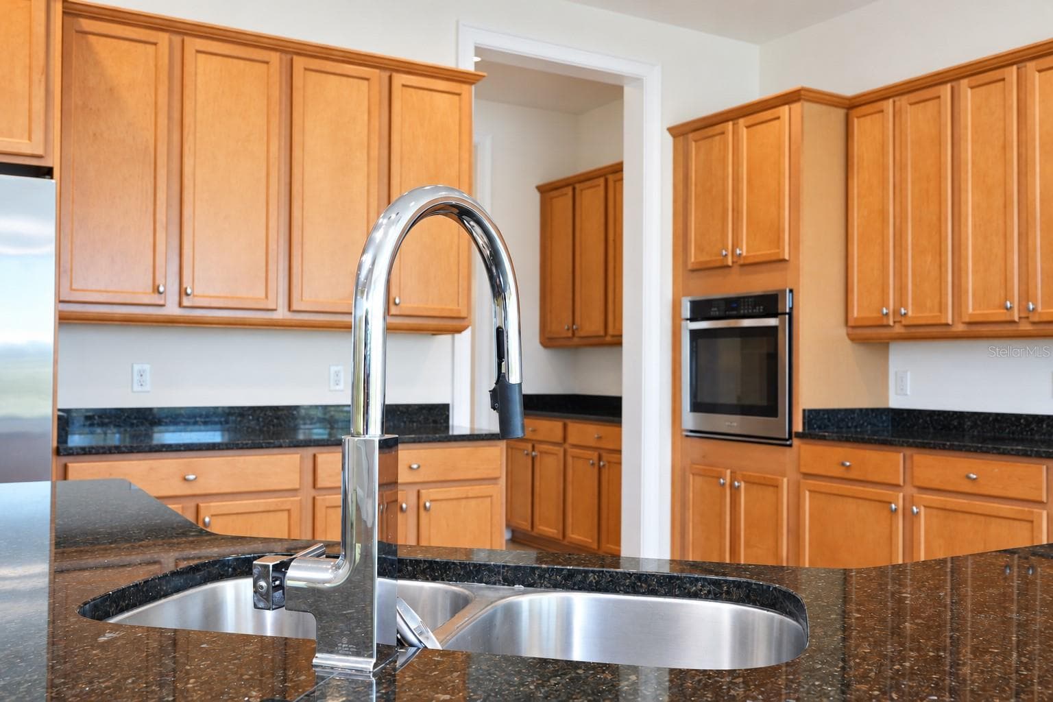 Single Family Residence at 17538 BLACK RAIL ST, WINDERMERE, photo 14 of 72