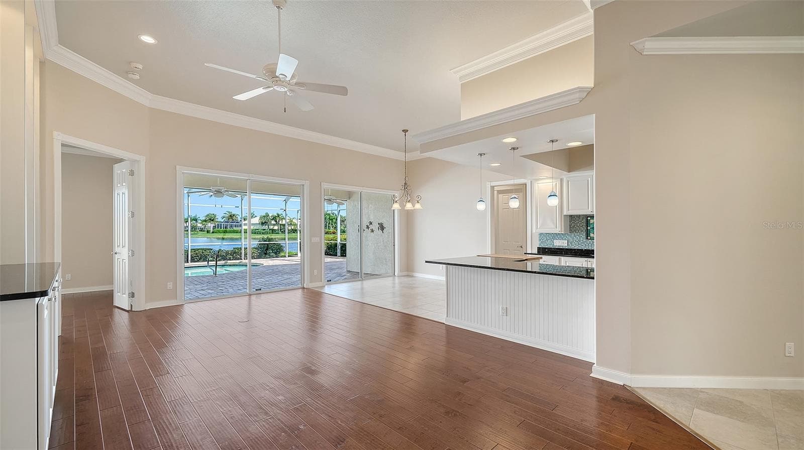 Single Family Residence at 5924 MARIPOSA LN, SARASOTA, photo 9 of 55