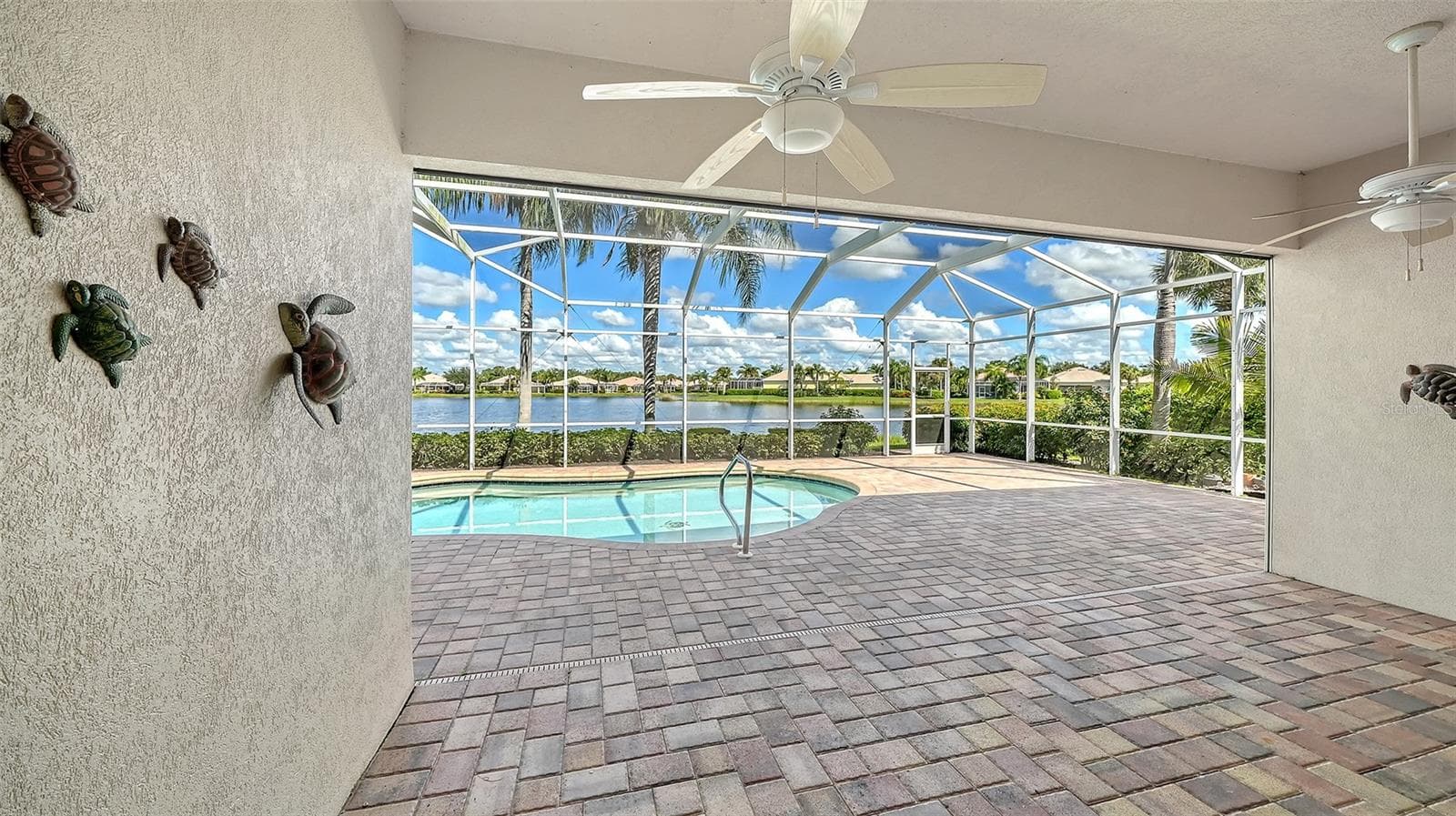 Single Family Residence at 5924 MARIPOSA LN, SARASOTA, photo 12 of 55