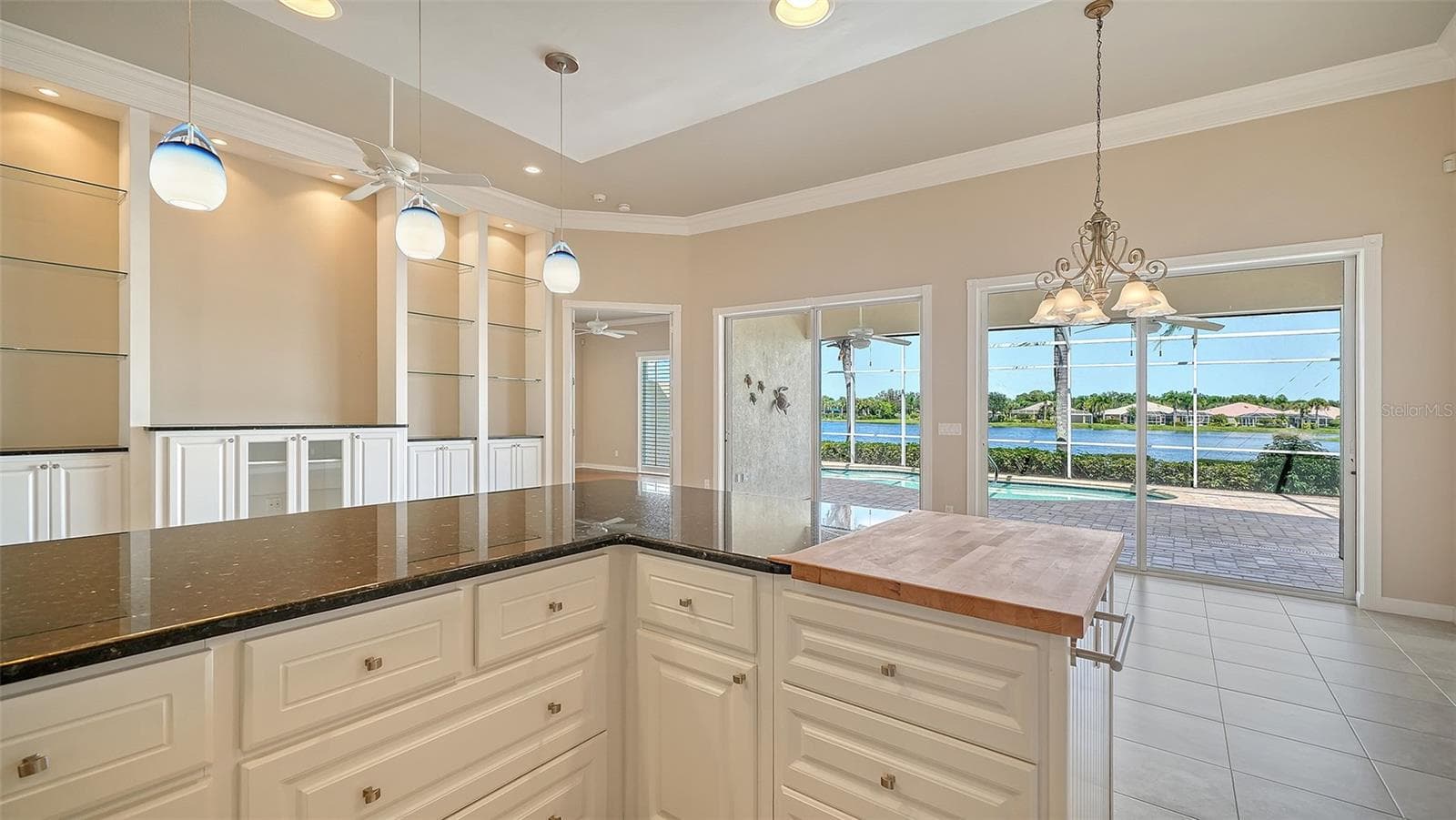 Single Family Residence at 5924 MARIPOSA LN, SARASOTA, photo 21 of 55