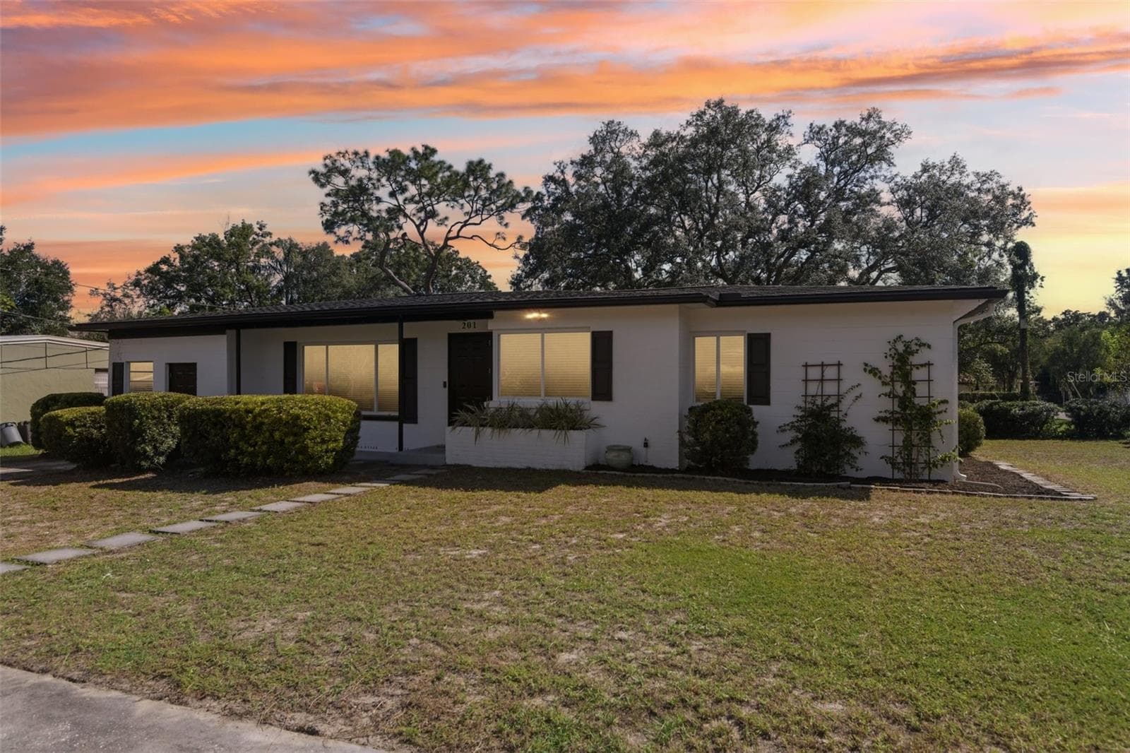 Single Family Residence at 201 REDWOOD AVE, TAMPA, photo 27 of 40
