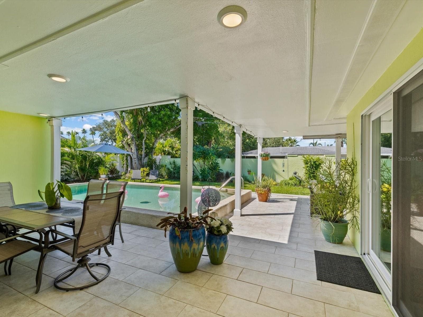 Single Family Residence at 1316 GOLF VIEW DR, BELLEAIR, photo 28 of 44