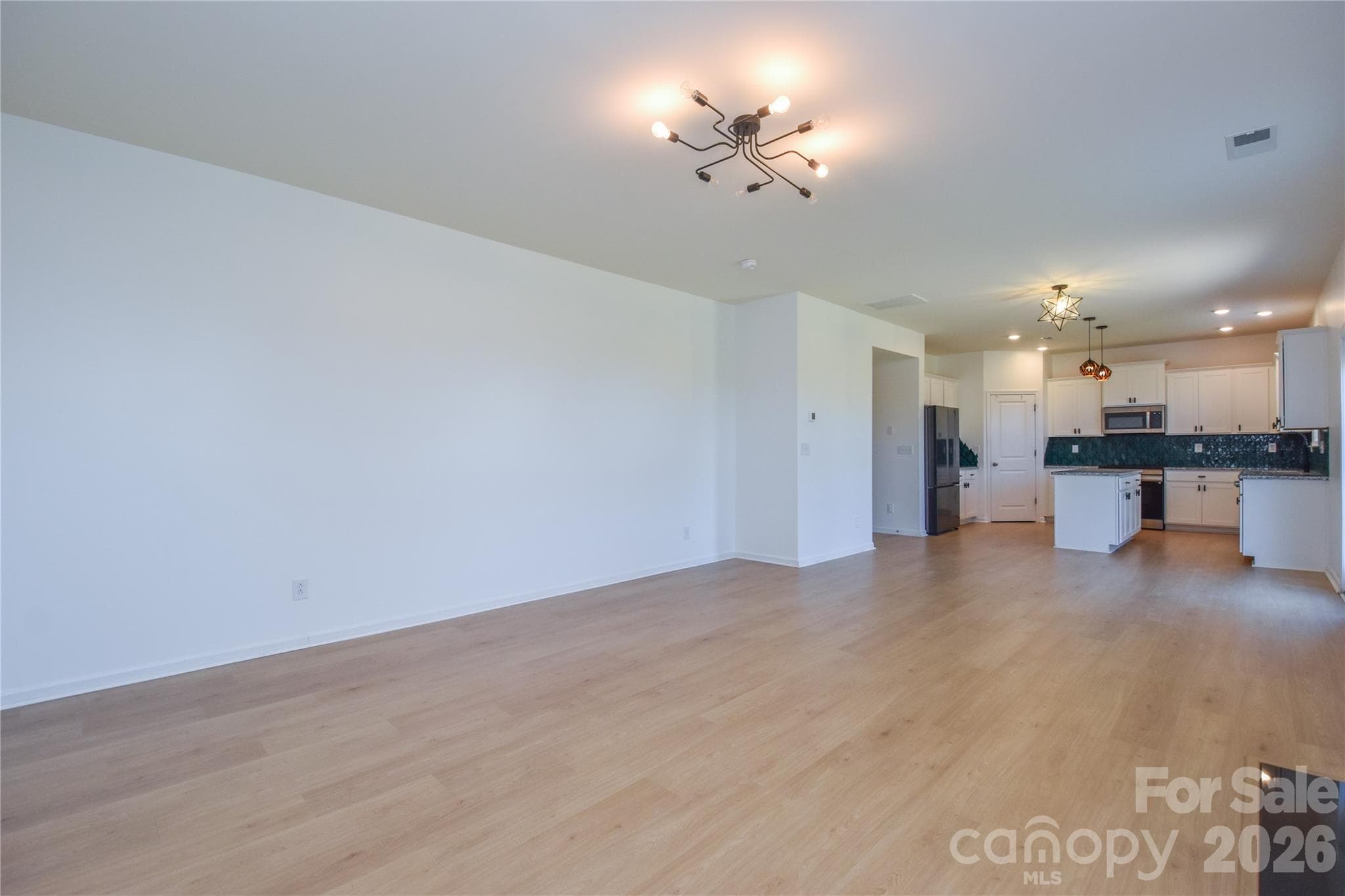 Single Family Residence at 125 Dawn Run Loop, Mooresville, photo 7 of 22