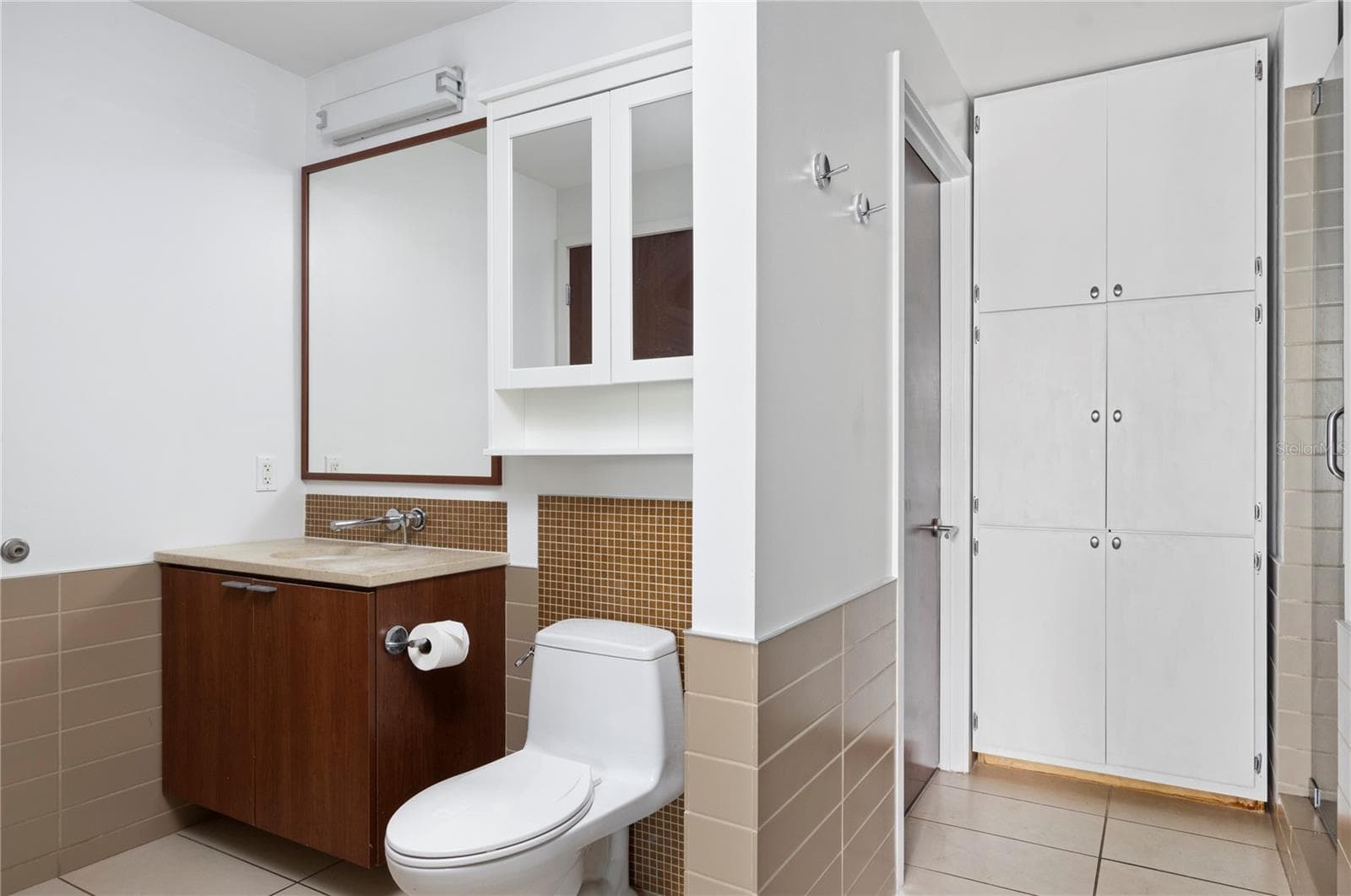 Bathroom - 912 CHANNELSIDE DR #2414, TAMPA