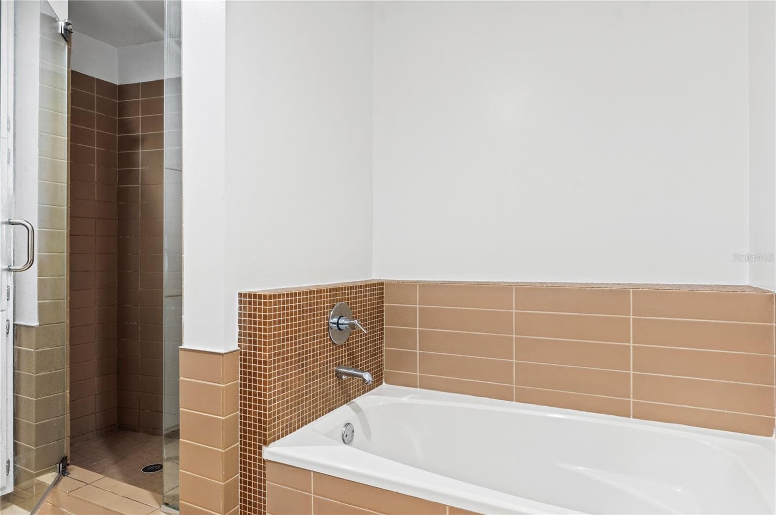 Bathroom - 912 CHANNELSIDE DR #2414, TAMPA