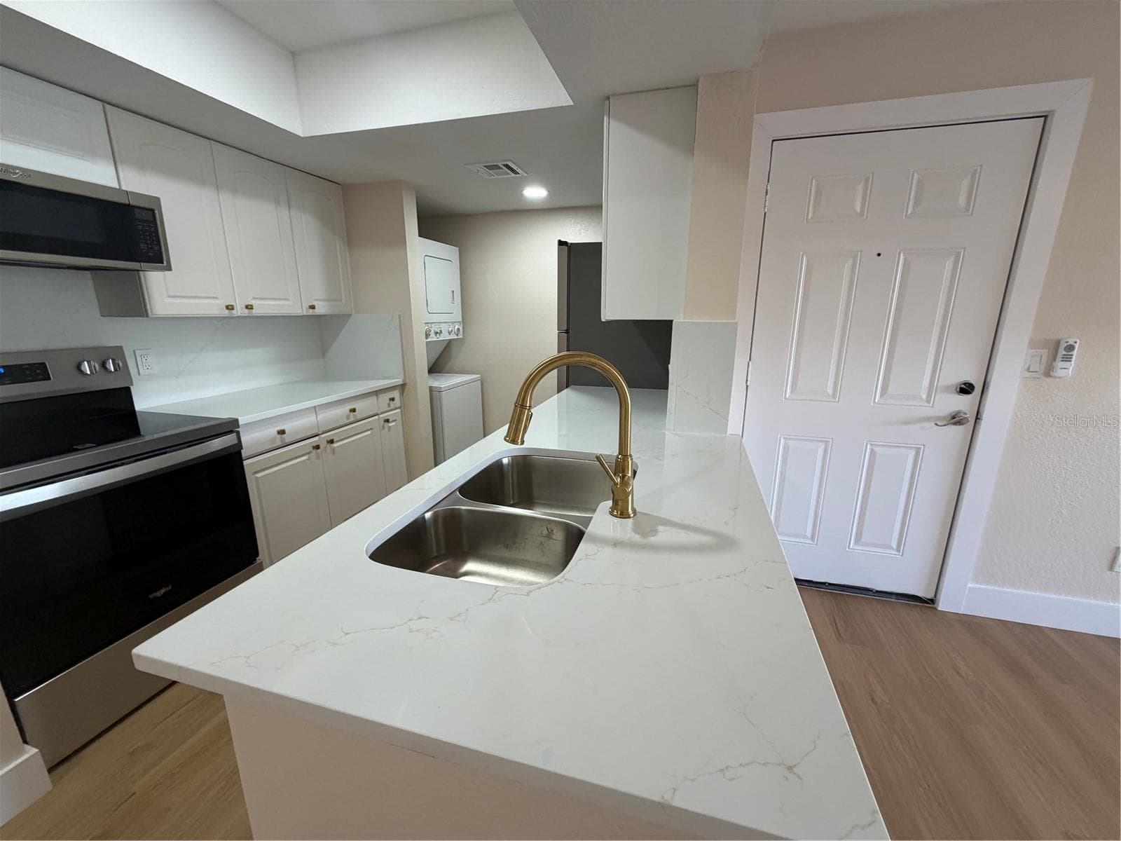 Condominium at 10200 GANDY BLVD N #923, ST PETERSBURG, photo 17 of 44