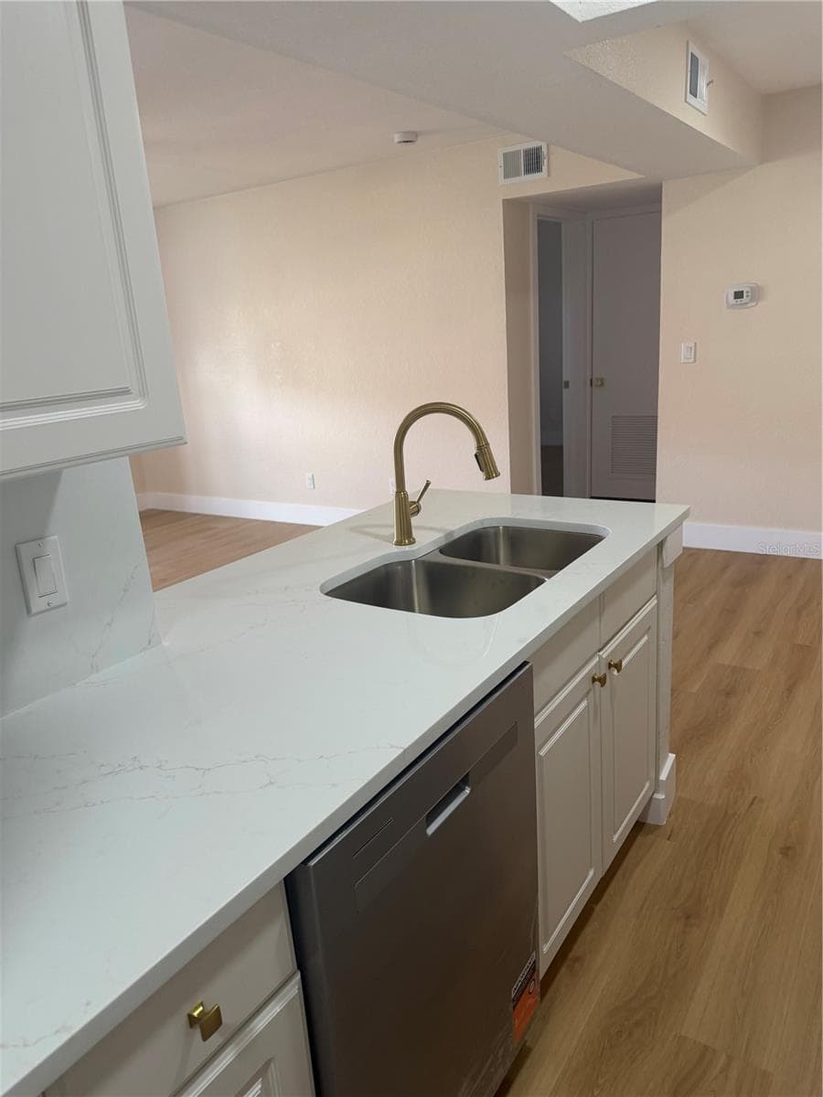 Condominium at 10200 GANDY BLVD N #923, ST PETERSBURG, photo 22 of 44