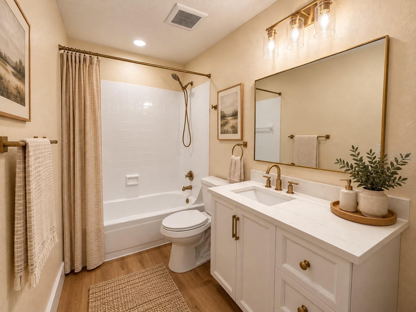 Virtually staged bathroom - 10200 GANDY BLVD N #923, ST PETERSBURG