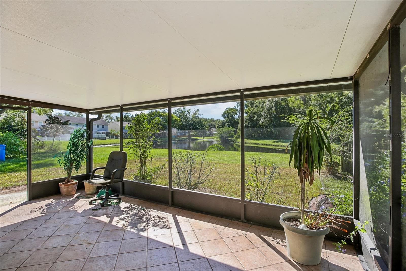 Townhouse at 5214 CORVETTE DR, TAMPA, photo 28 of 34