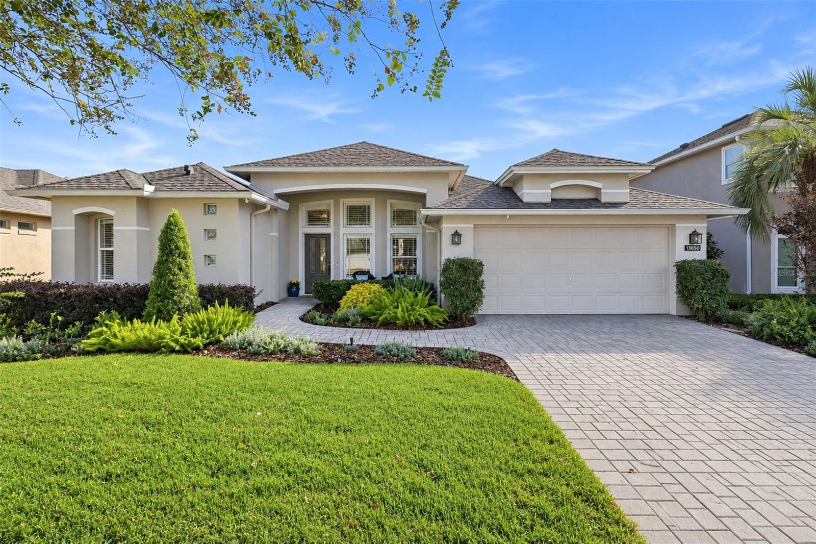 13850 BLUEWATER CIR