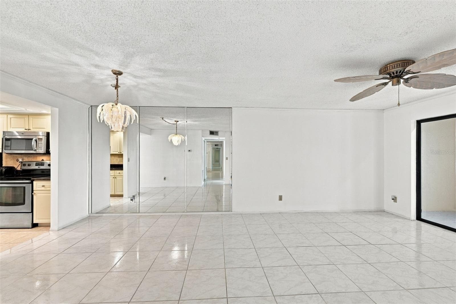 Condominium at 5817 PARK ST N #212, ST PETERSBURG, photo 14 of 49