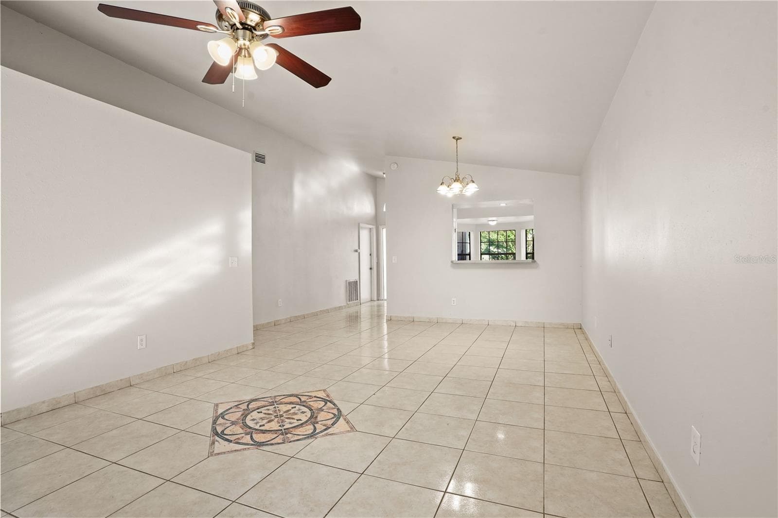 Single Family Residence at 2616 WHALEBONE BAY DR, KISSIMMEE, photo 13 of 34