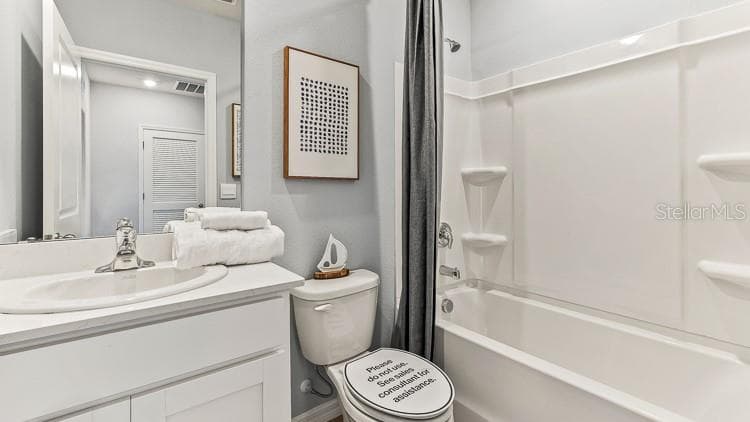 Townhouse at 4049 GOLD DUST LN, SARASOTA, photo 15 of 17
