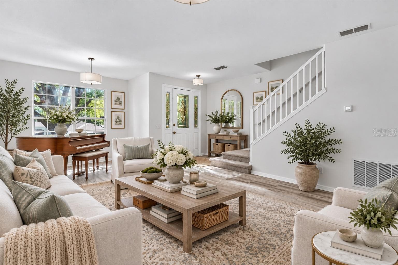 Very Nancy Meyers, isn't it? Virtually staged to help you envision your future here. - 1305 WINDY BLUFF DR, MINNEOLA