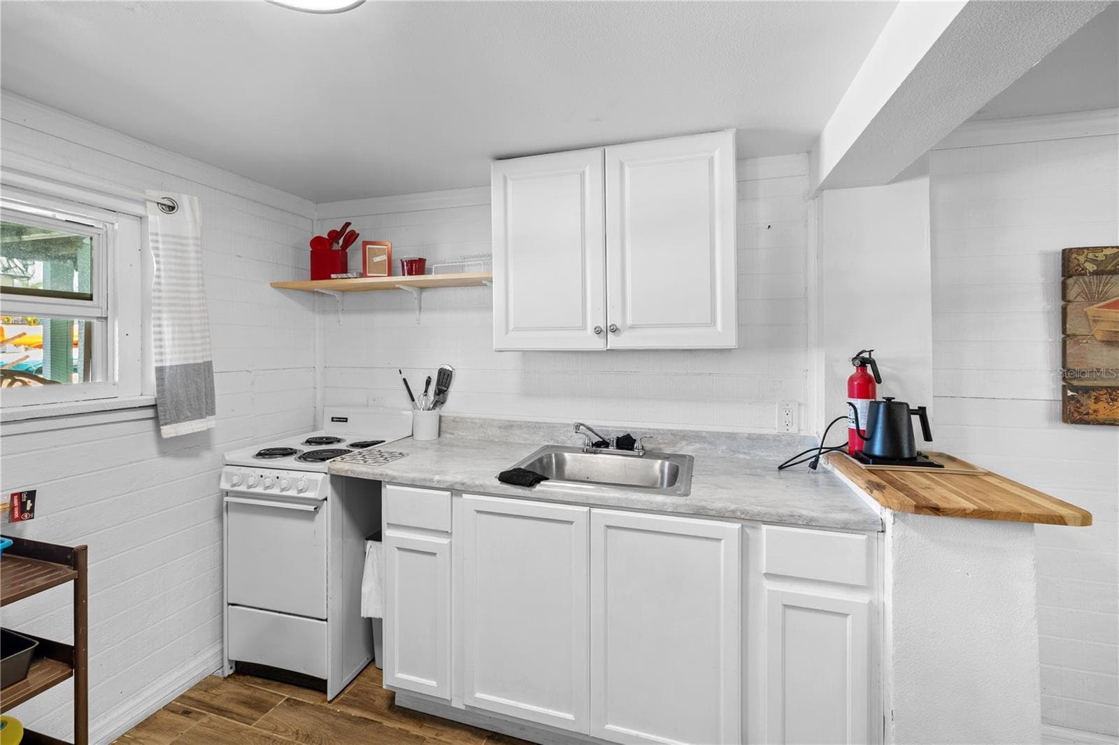 UNIT #3 - 3337 MANGROVE DR, HERNANDO BEACH