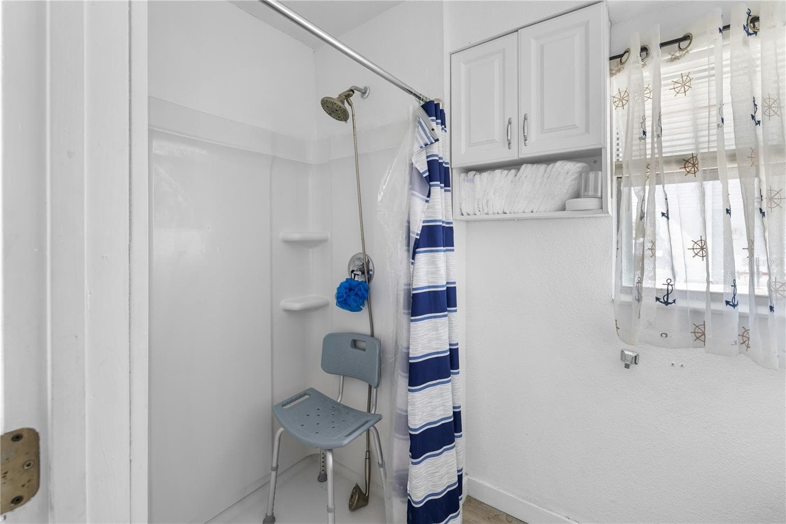 UNIT #4 - 3337 MANGROVE DR, HERNANDO BEACH