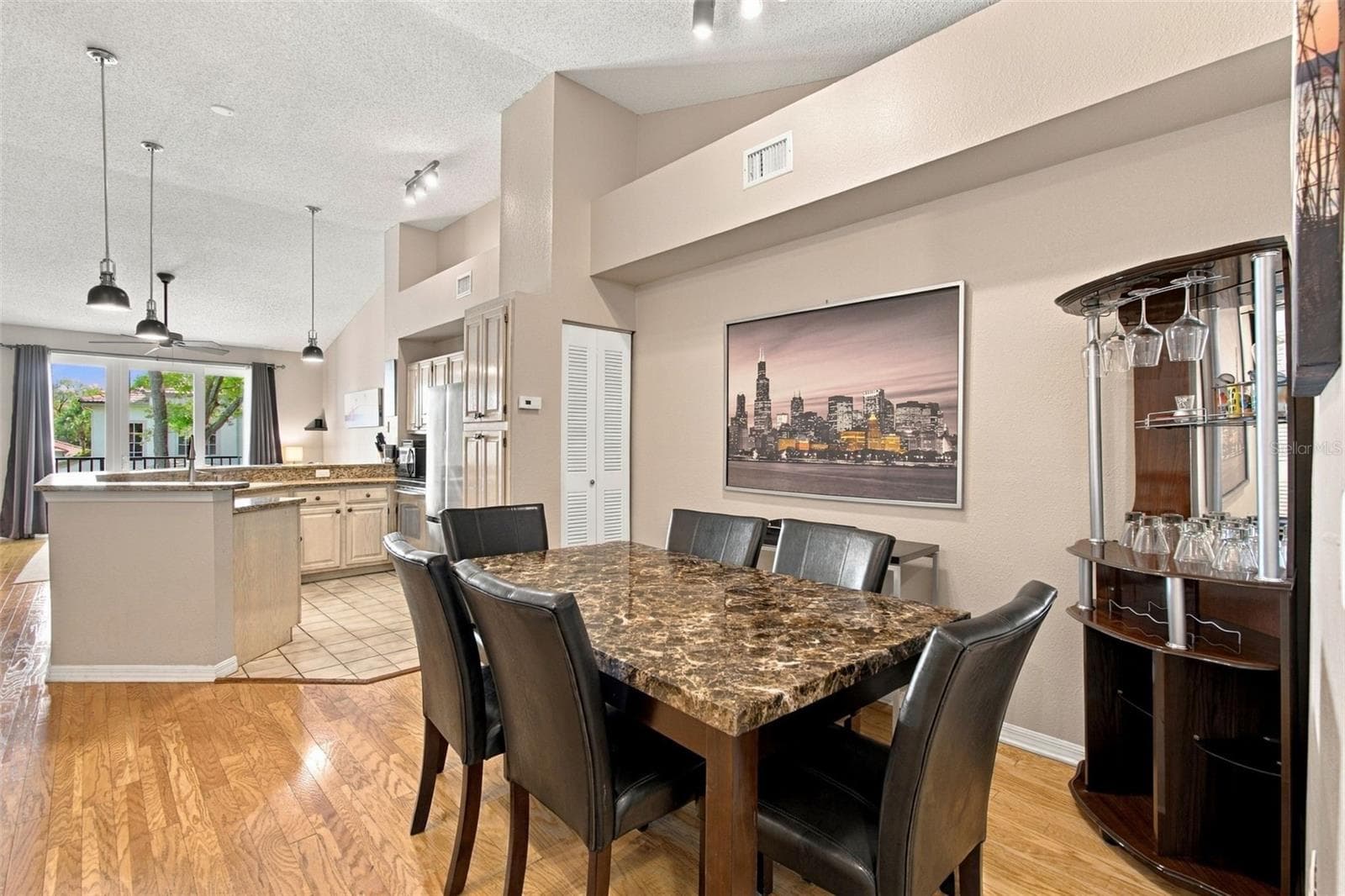 Condominium at 816 NORMANDY TRACE RD, TAMPA, photo 26 of 58
