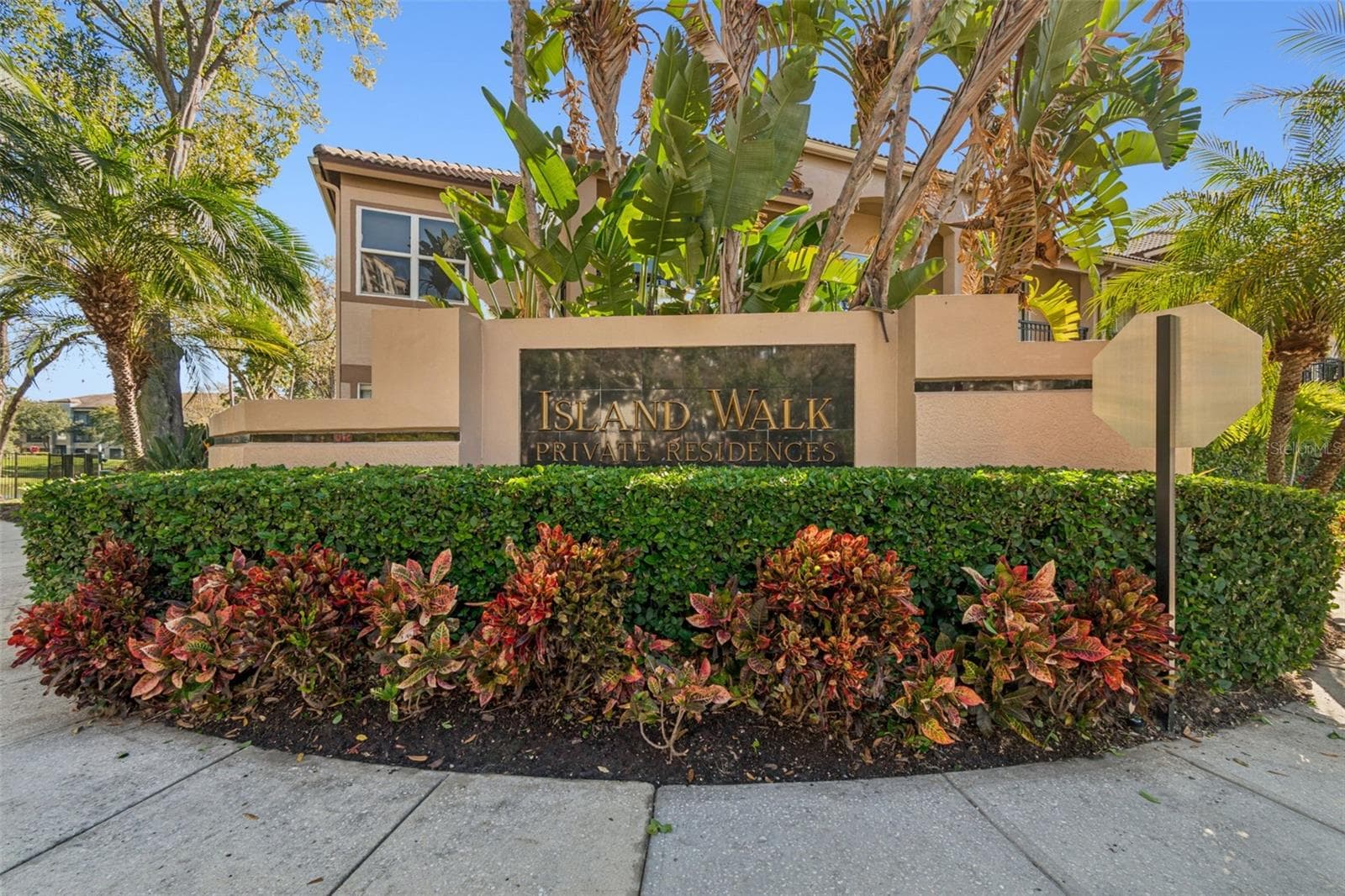 Condominium at 816 NORMANDY TRACE RD, TAMPA, photo 55 of 58