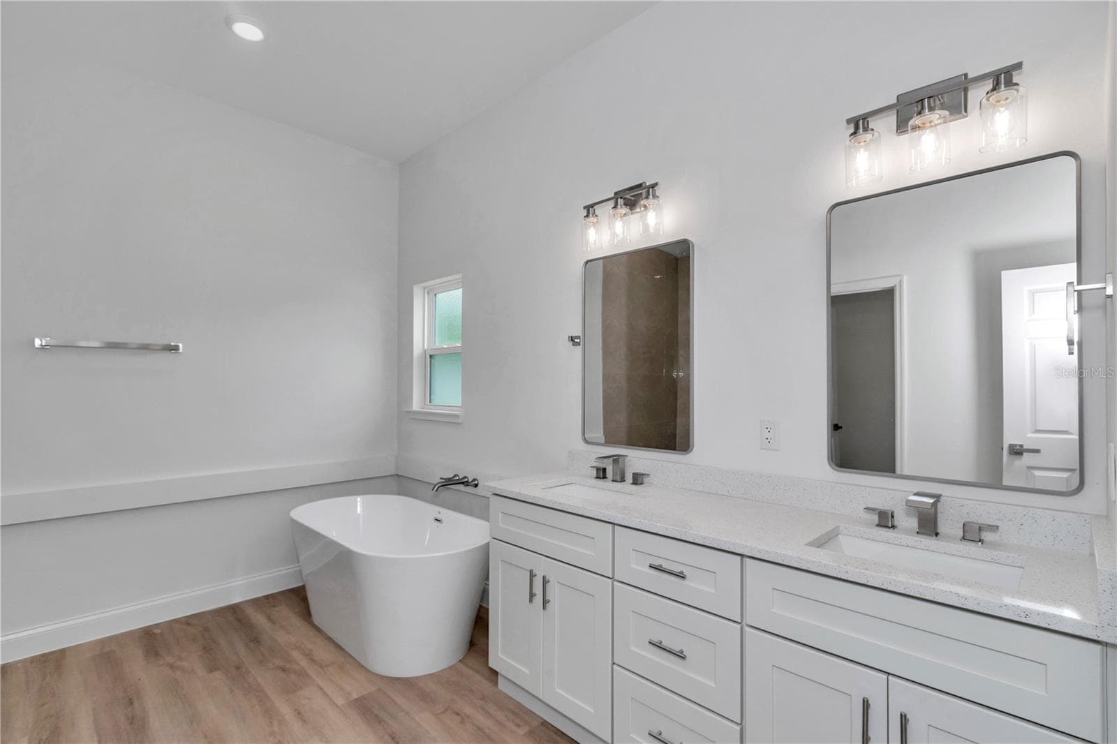 Single Family Residence at 14605 SW 61ST CT, OCALA, photo 18 of 32