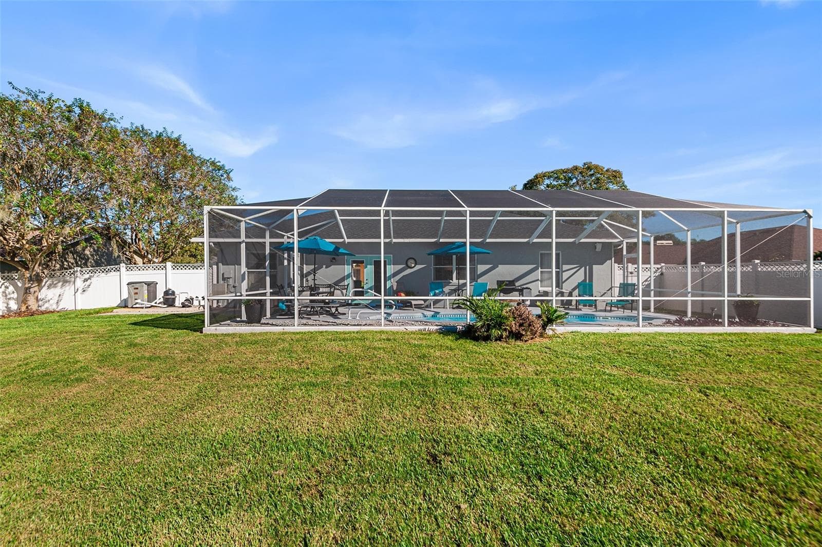 Single Family Residence at 435 LAKE HARRIS DR, LAKELAND, photo 6 of 49