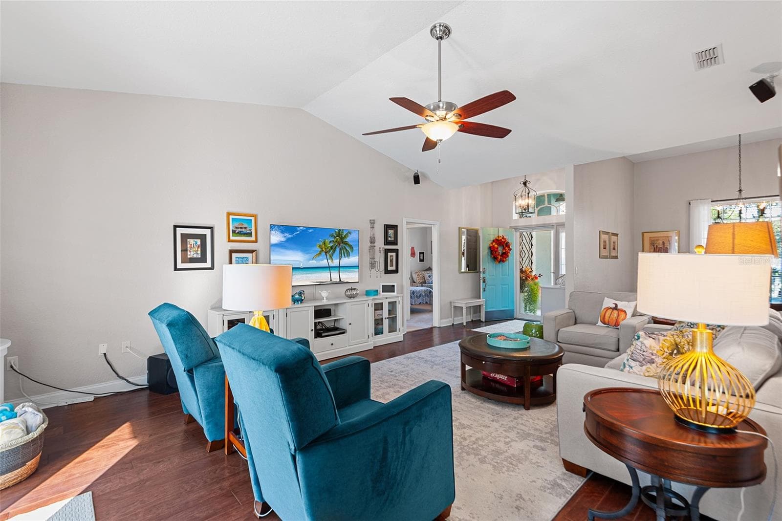 Single Family Residence at 435 LAKE HARRIS DR, LAKELAND, photo 11 of 49