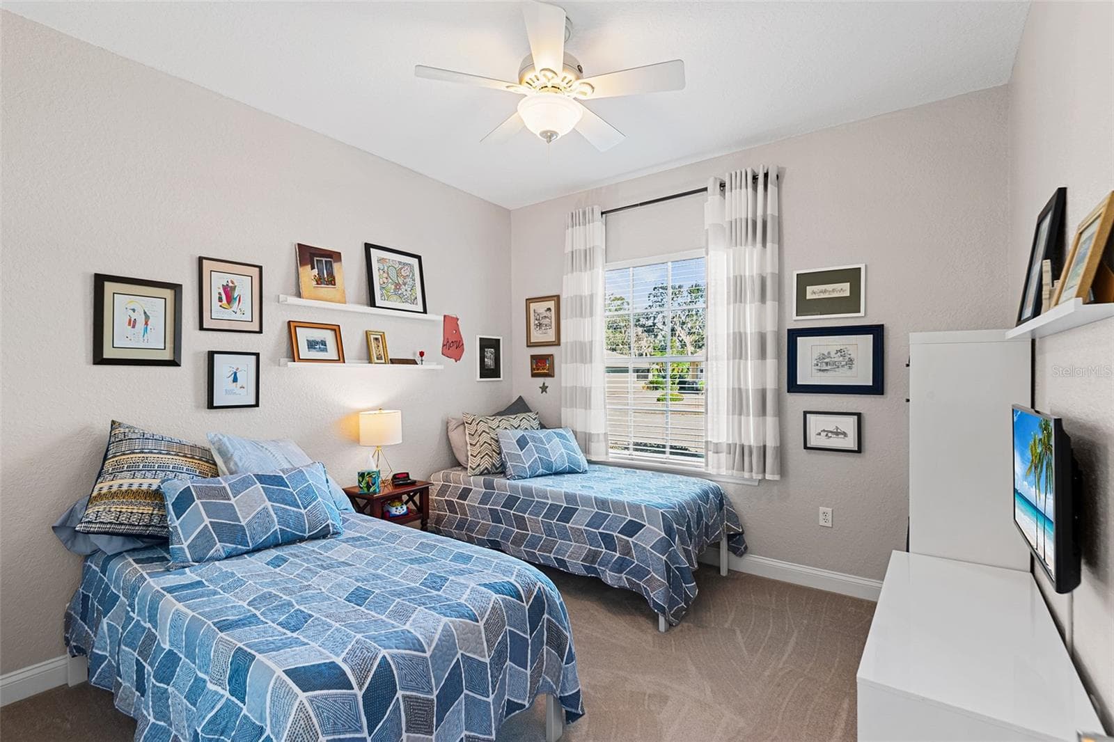 Single Family Residence at 435 LAKE HARRIS DR, LAKELAND, photo 30 of 49