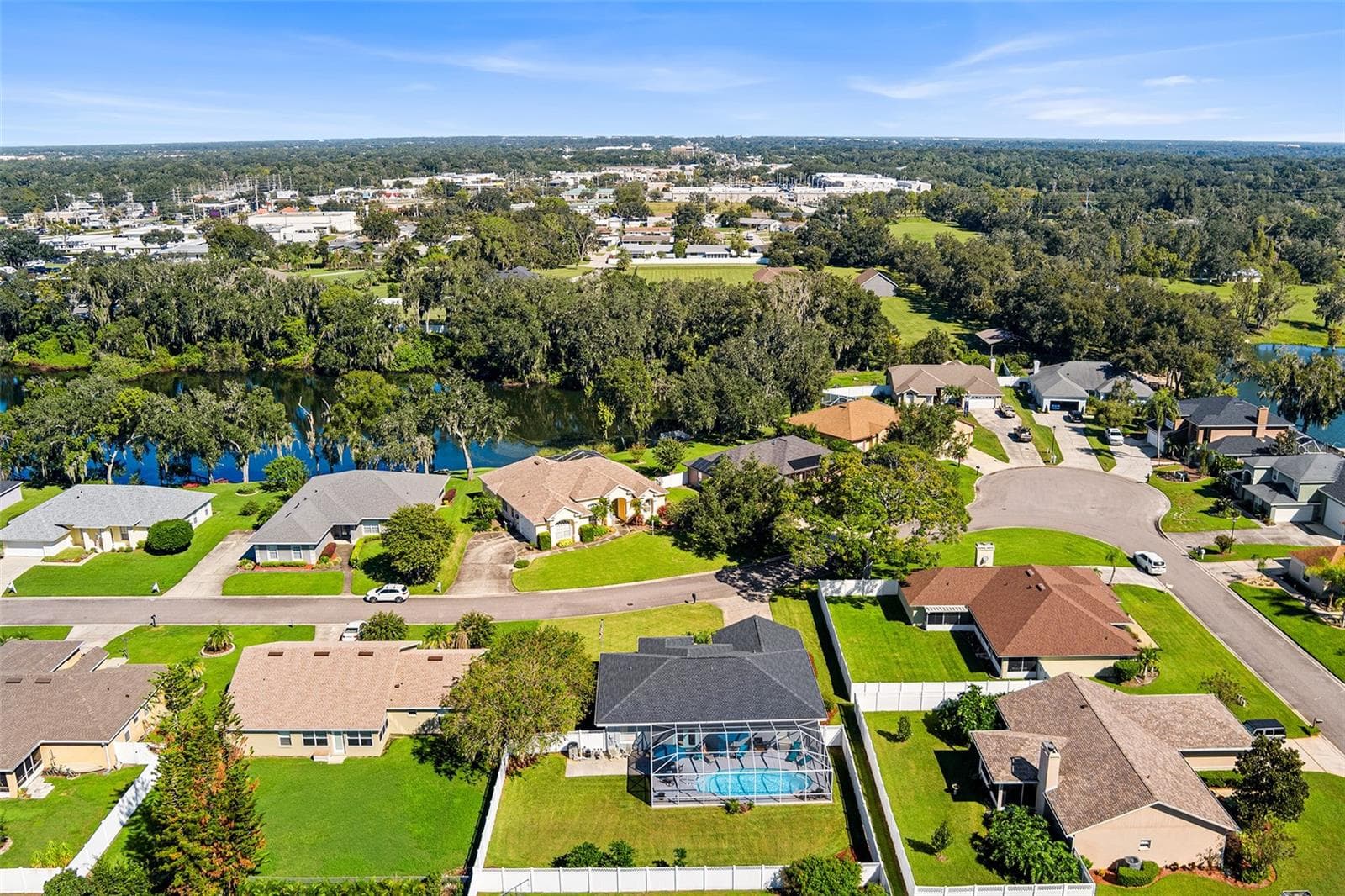 Single Family Residence at 435 LAKE HARRIS DR, LAKELAND, photo 44 of 49