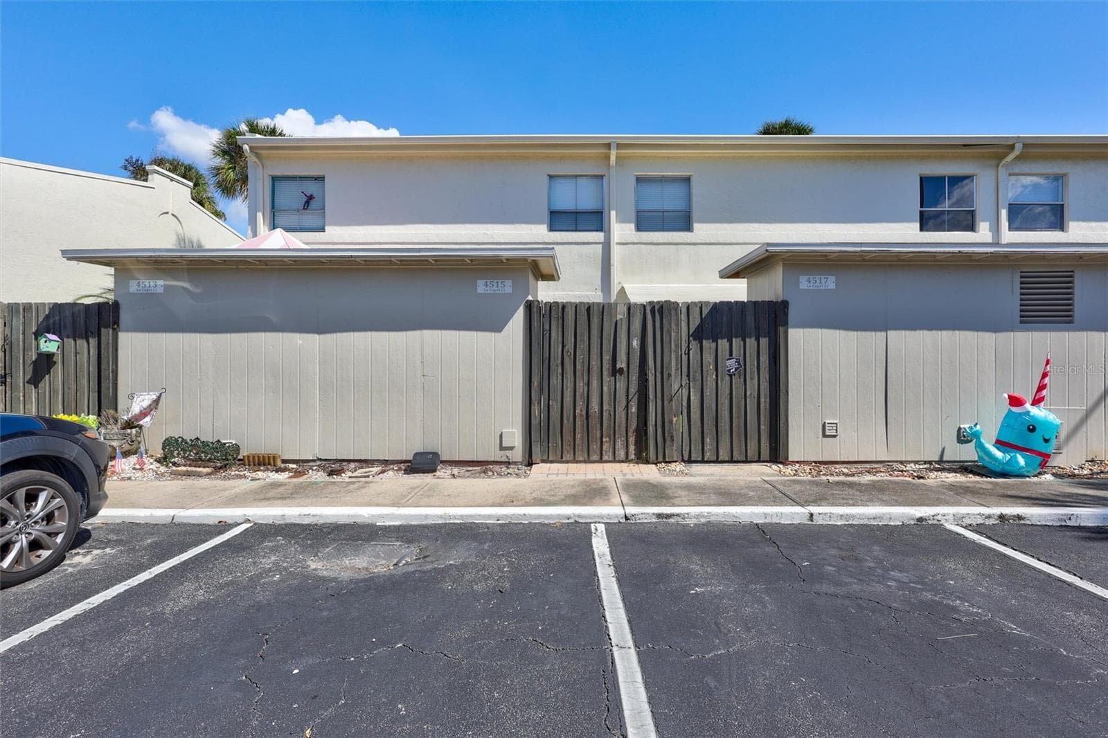Townhouse at 4515 LA CAPRI CT, TAMPA, photo 23 of 36