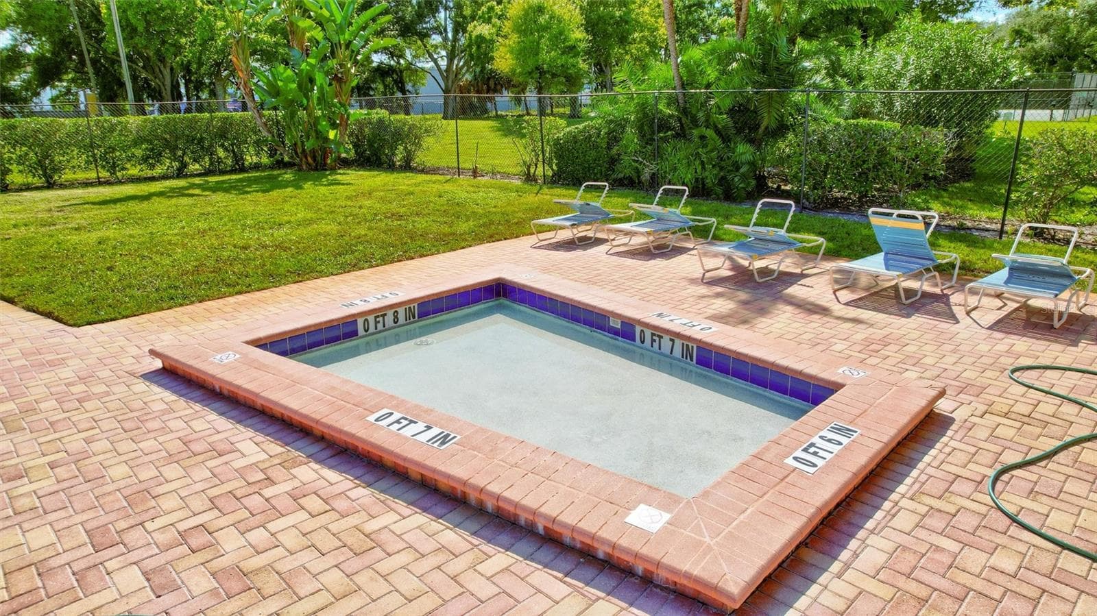 Townhouse at 4515 LA CAPRI CT, TAMPA, photo 27 of 36
