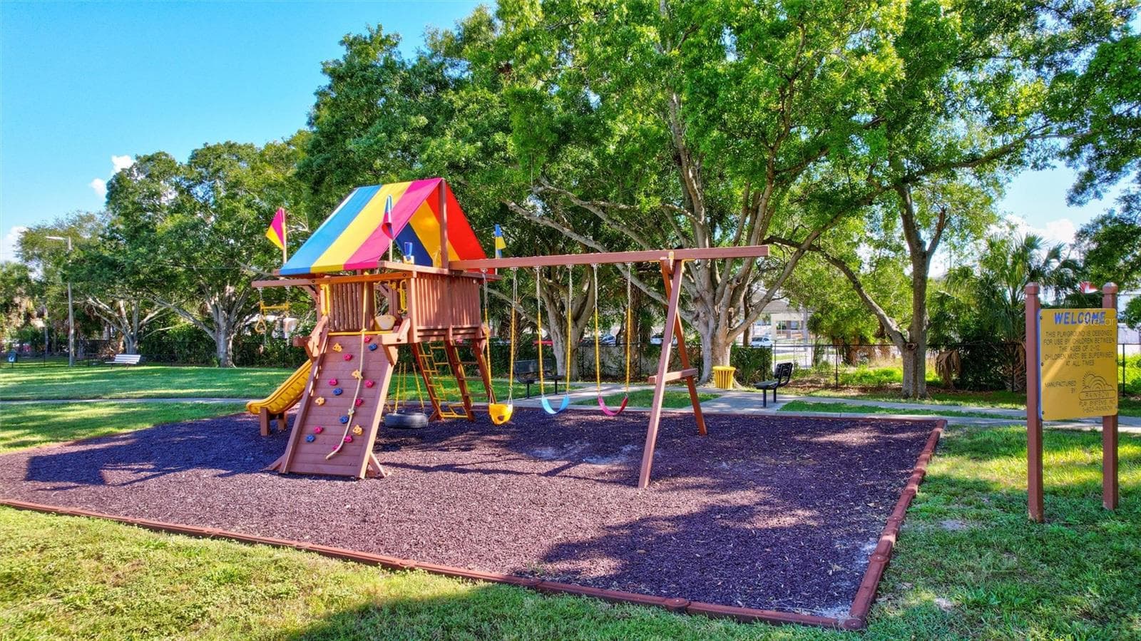 Townhouse at 4515 LA CAPRI CT, TAMPA, photo 30 of 36