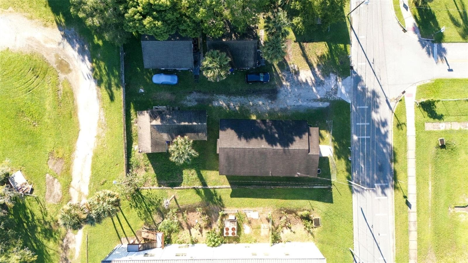 Triplex at 1119 W 12TH ST, SANFORD, photo 18 of 22