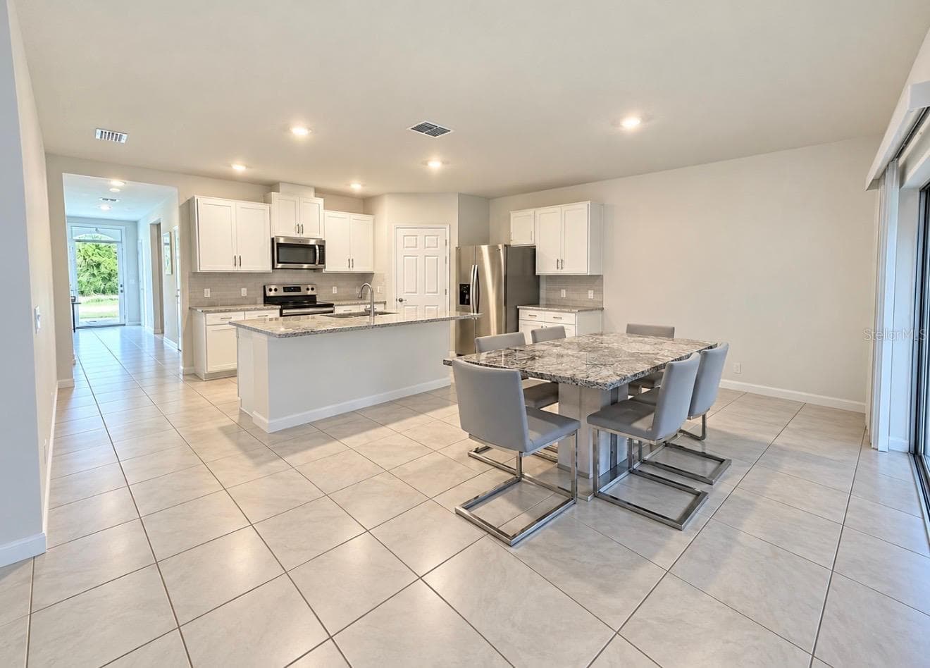 Single Family Residence at 574 SCARSDALE ST SW, PALM BAY, photo 3 of 20