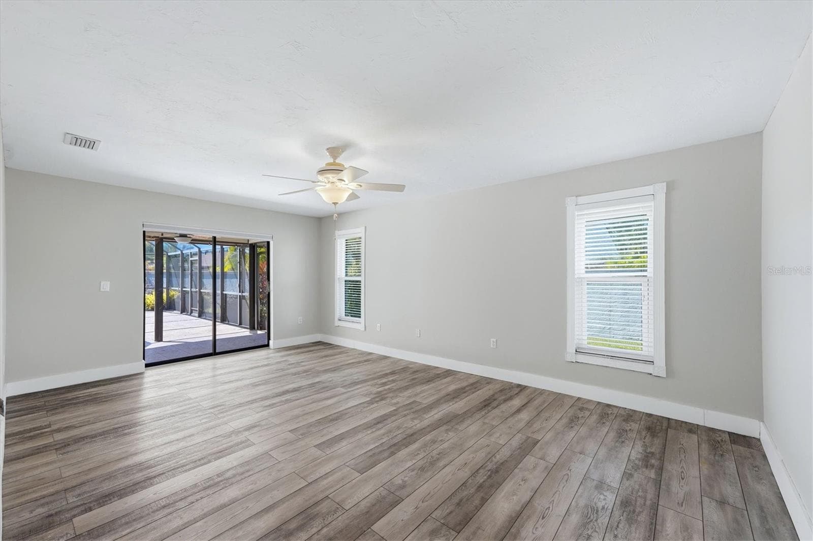Single Family Residence at 6993 COUNTRY LAKES CIR, SARASOTA, photo 34 of 73
