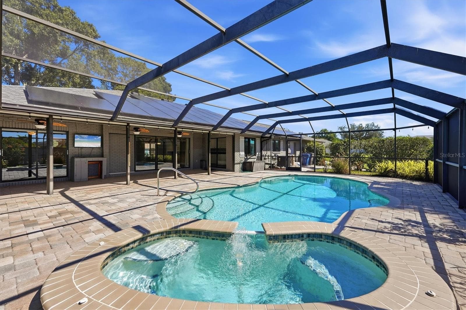 Single Family Residence at 6993 COUNTRY LAKES CIR, SARASOTA, photo 52 of 73