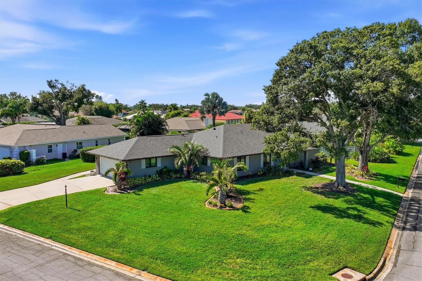 Single Family Residence at 6993 COUNTRY LAKES CIR, SARASOTA, photo 60 of 73