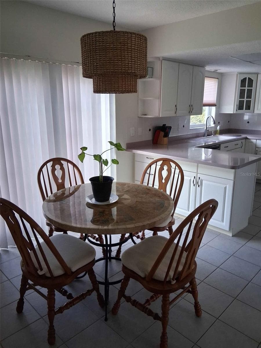 Single Family Residence at 12465 MONARCH CIR, SEMINOLE, photo 6 of 14