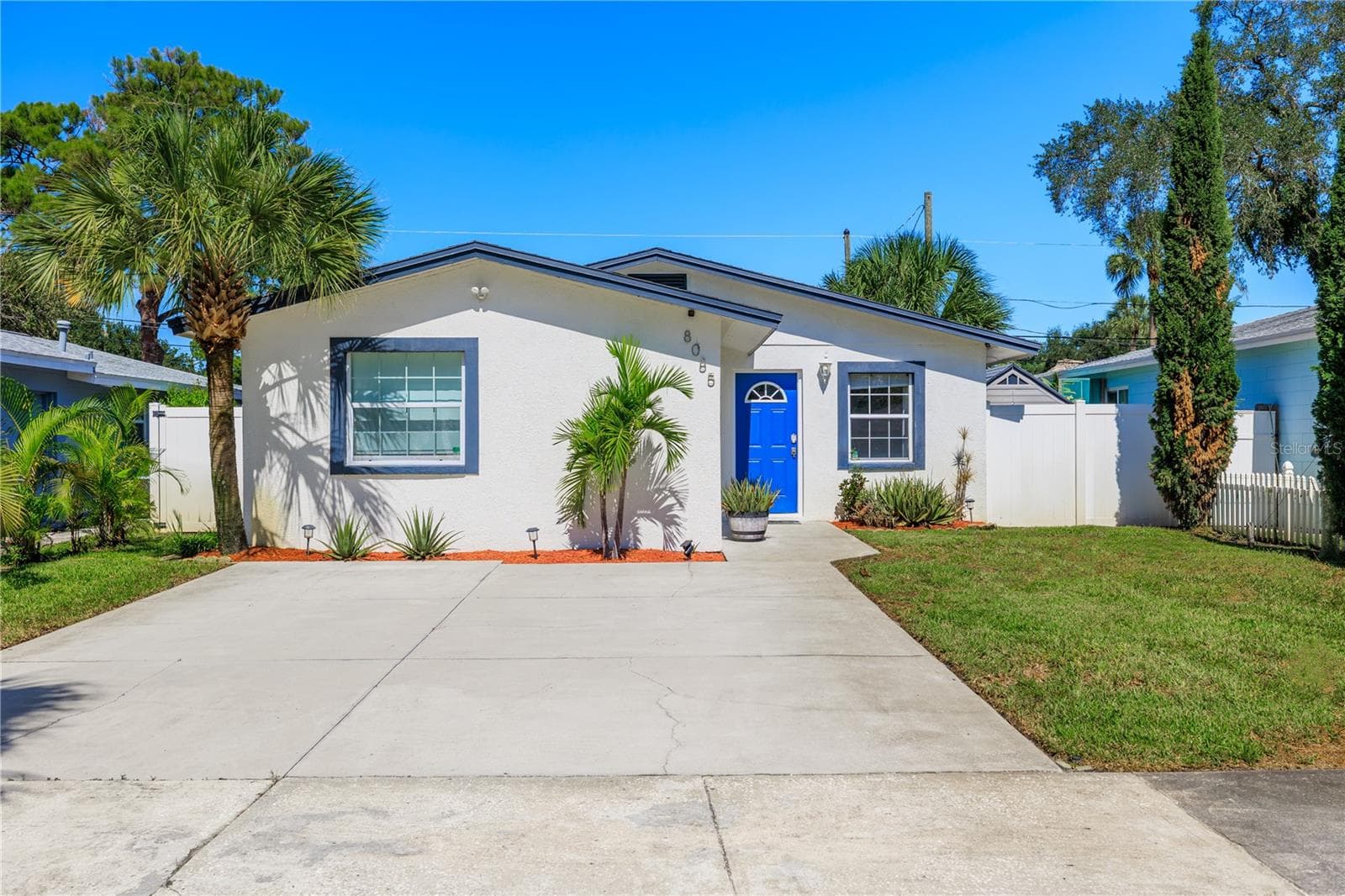 Single Family Residence at 8085 24TH AVE N, ST PETERSBURG, photo 19 of 30