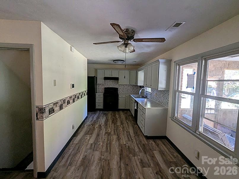 Single Family Residence at 90 Pittman Road, Fletcher, photo 7 of 25