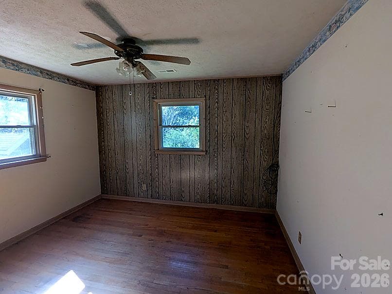 Single Family Residence at 90 Pittman Road, Fletcher, photo 13 of 25