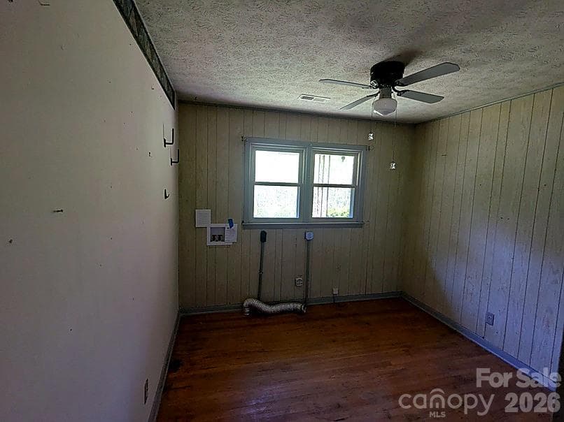 Single Family Residence at 90 Pittman Road, Fletcher, photo 16 of 25