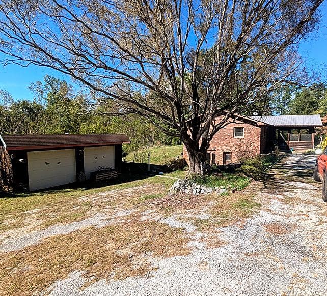 Single Family Residence at 90 Pittman Road, Fletcher, photo 24 of 25