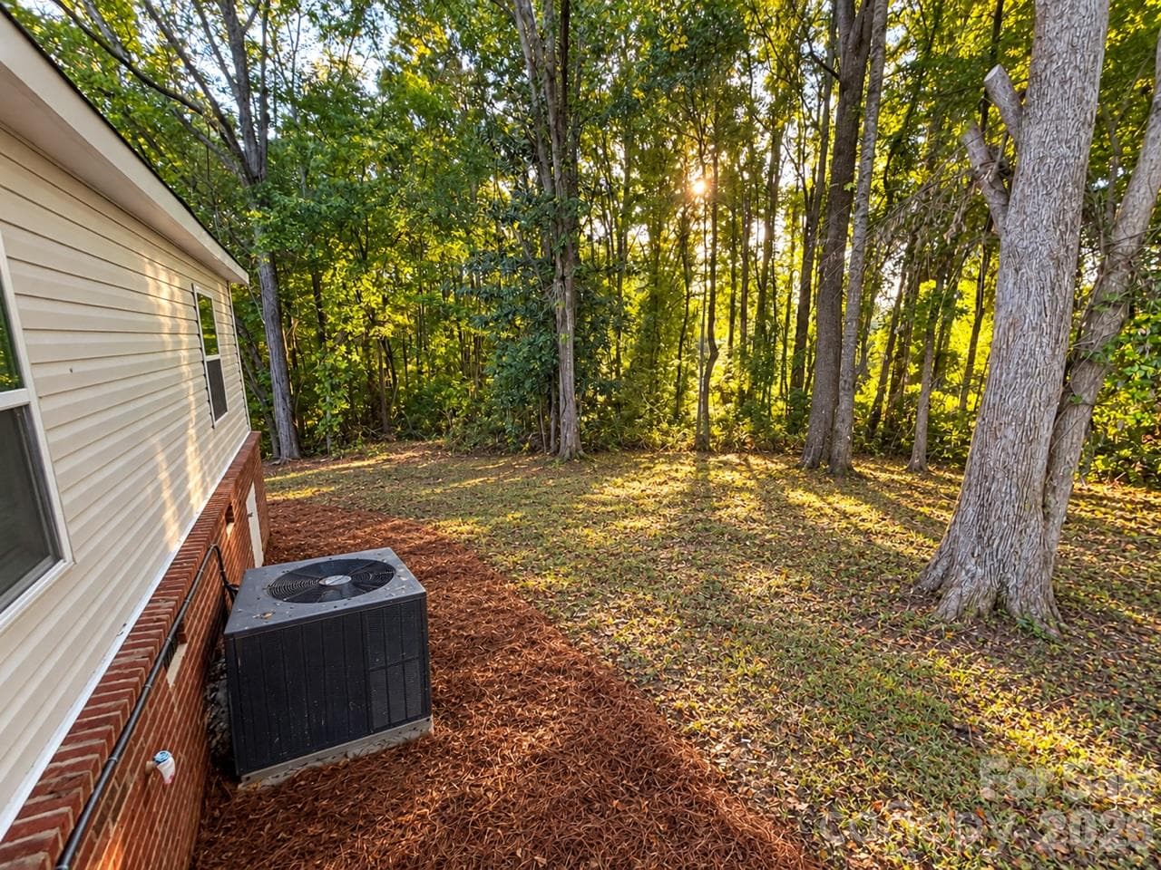 Single Family Residence at 282 Dixon Road, Lancaster, photo 20 of 21