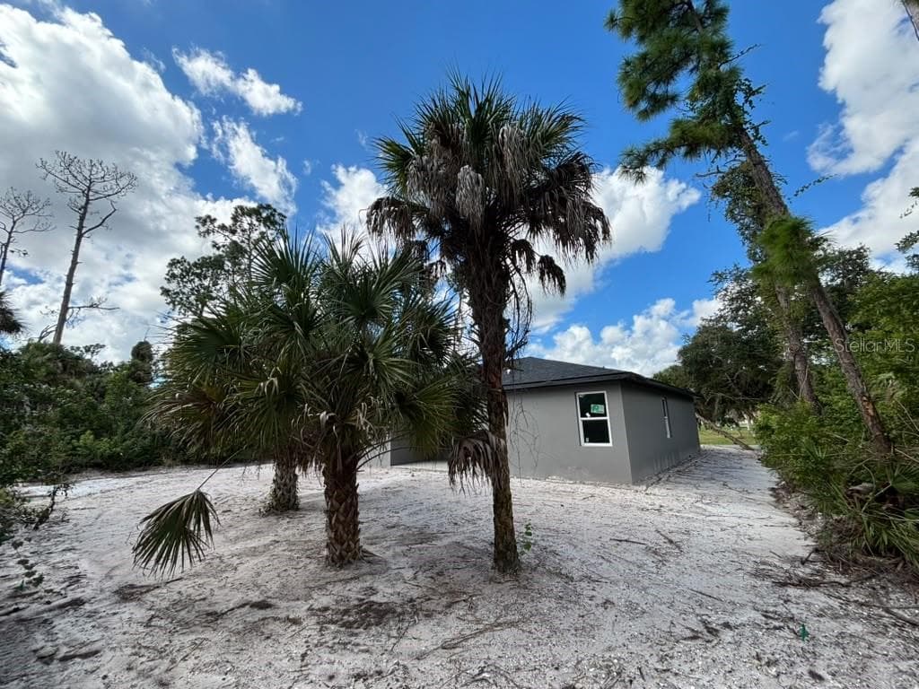Single Family Residence at 72 HOFFER ST, PORT CHARLOTTE, photo 2 of 26