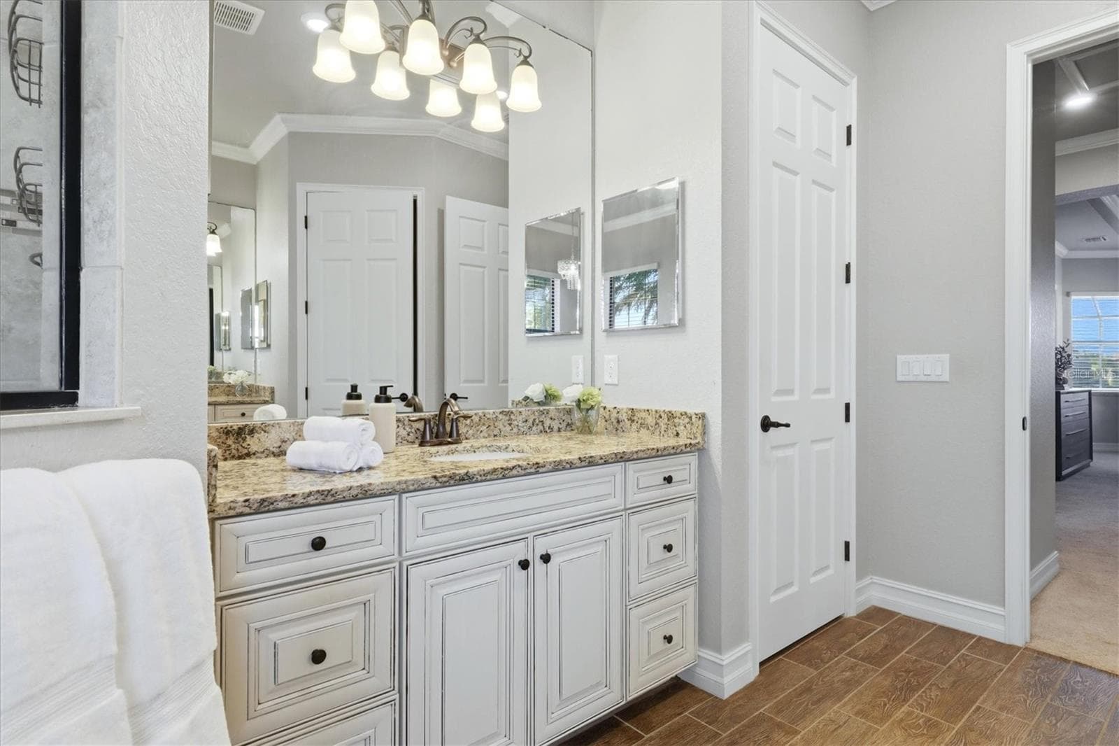 Single Family Residence at 8816 RUM RUNNER PL, BRADENTON, photo 21 of 87