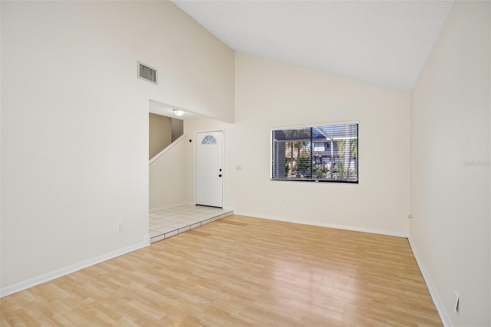 Living Room - 16148 GARDENDALE DR, TAMPA