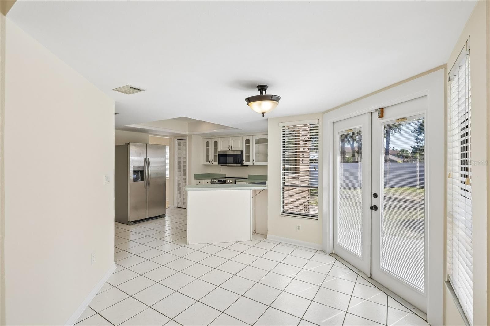 Dinette Area - 16148 GARDENDALE DR, TAMPA