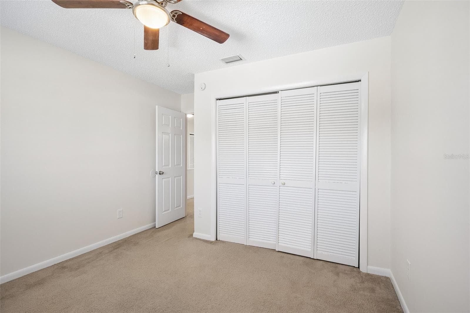 Single Family Residence at 16148 GARDENDALE DR, TAMPA, photo 26 of 43