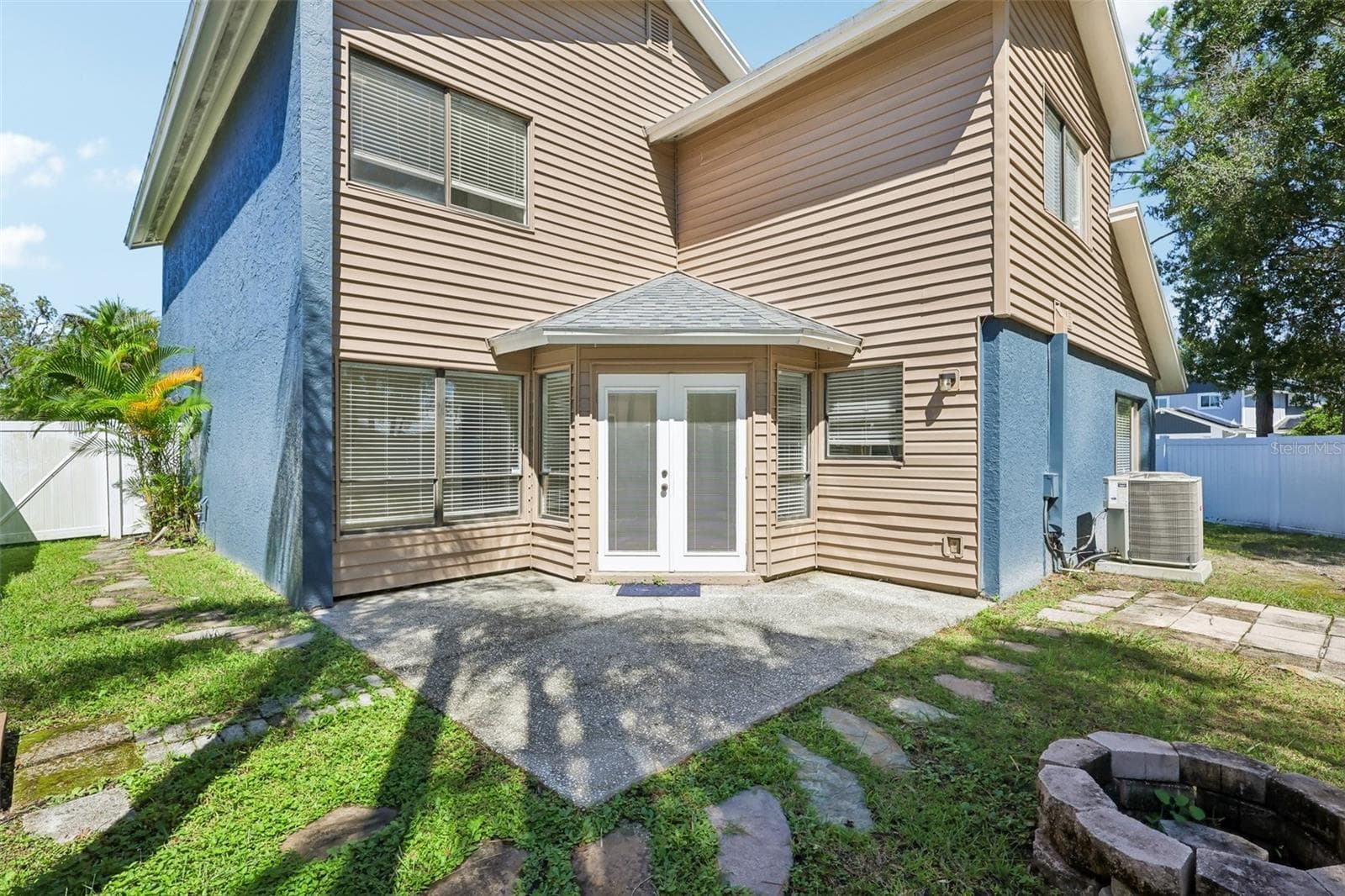 Single Family Residence at 16148 GARDENDALE DR, TAMPA, photo 31 of 43