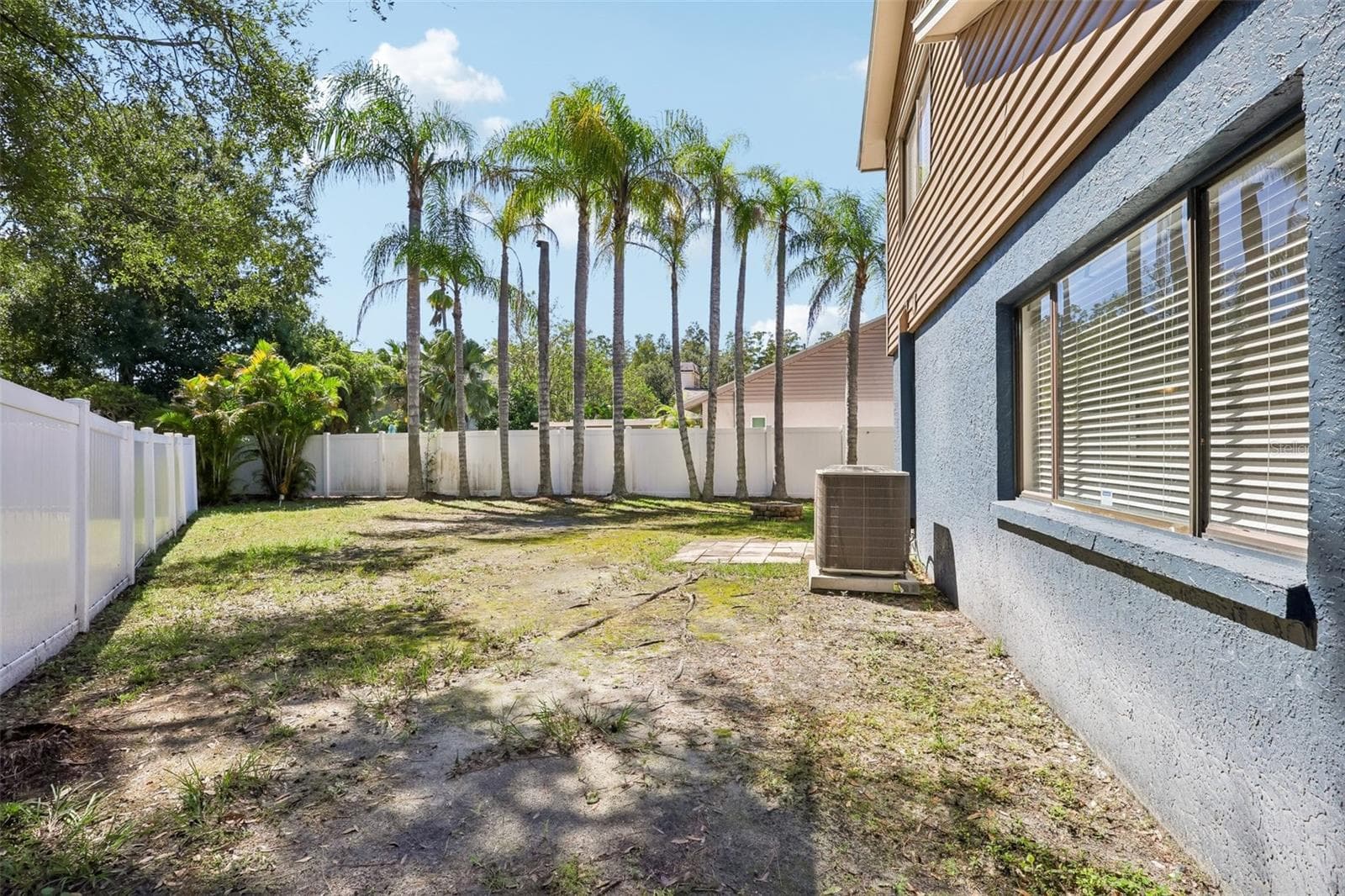 Single Family Residence at 16148 GARDENDALE DR, TAMPA, photo 35 of 43
