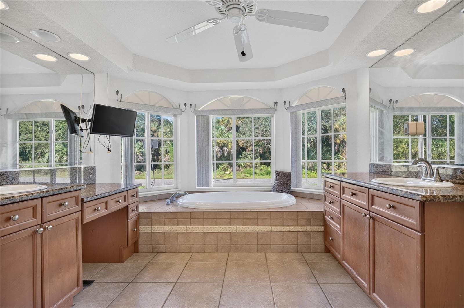 Single Family Residence at 4570 MCALLISTER LN, NORTH PORT, photo 19 of 43